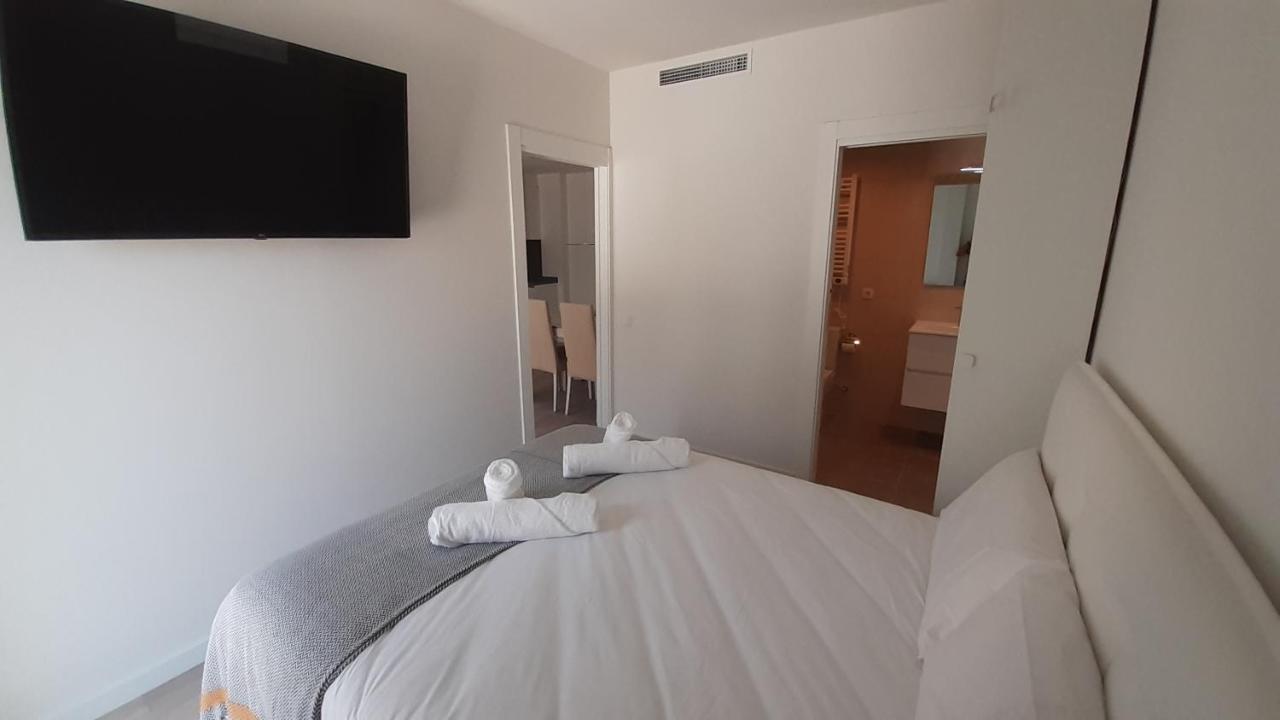 New Beside Sitges With Pool Beside Beach Vilanova i la Geltrú Eksteriør bilde