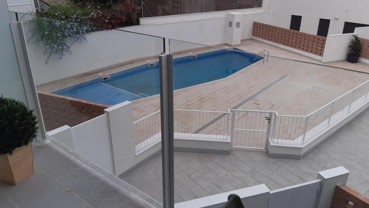 New Beside Sitges With Pool Beside Beach Vilanova i la Geltrú Eksteriør bilde