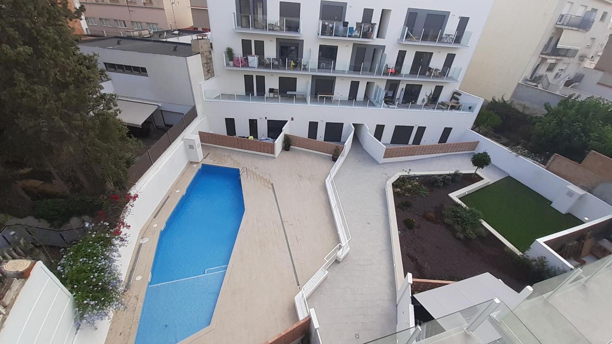 New Beside Sitges With Pool Beside Beach Vilanova i la Geltrú Eksteriør bilde